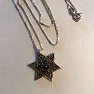 Sterling silver/garnet Star of David necklace